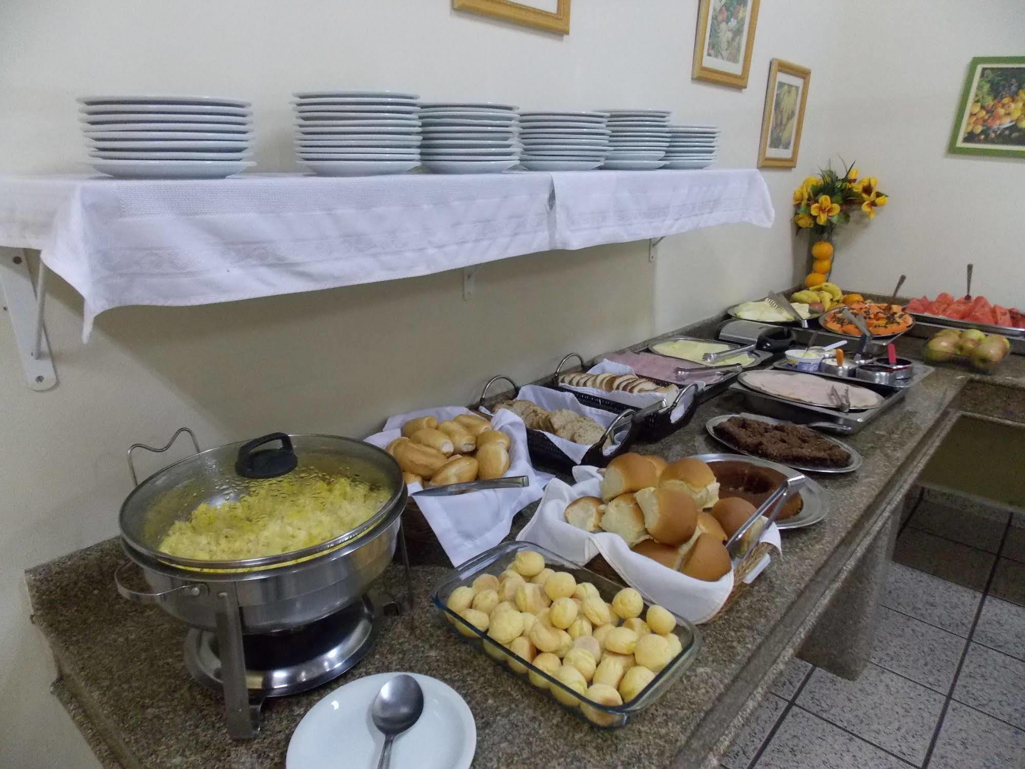 Hotel Mattes Жоинвили Экстерьер фото